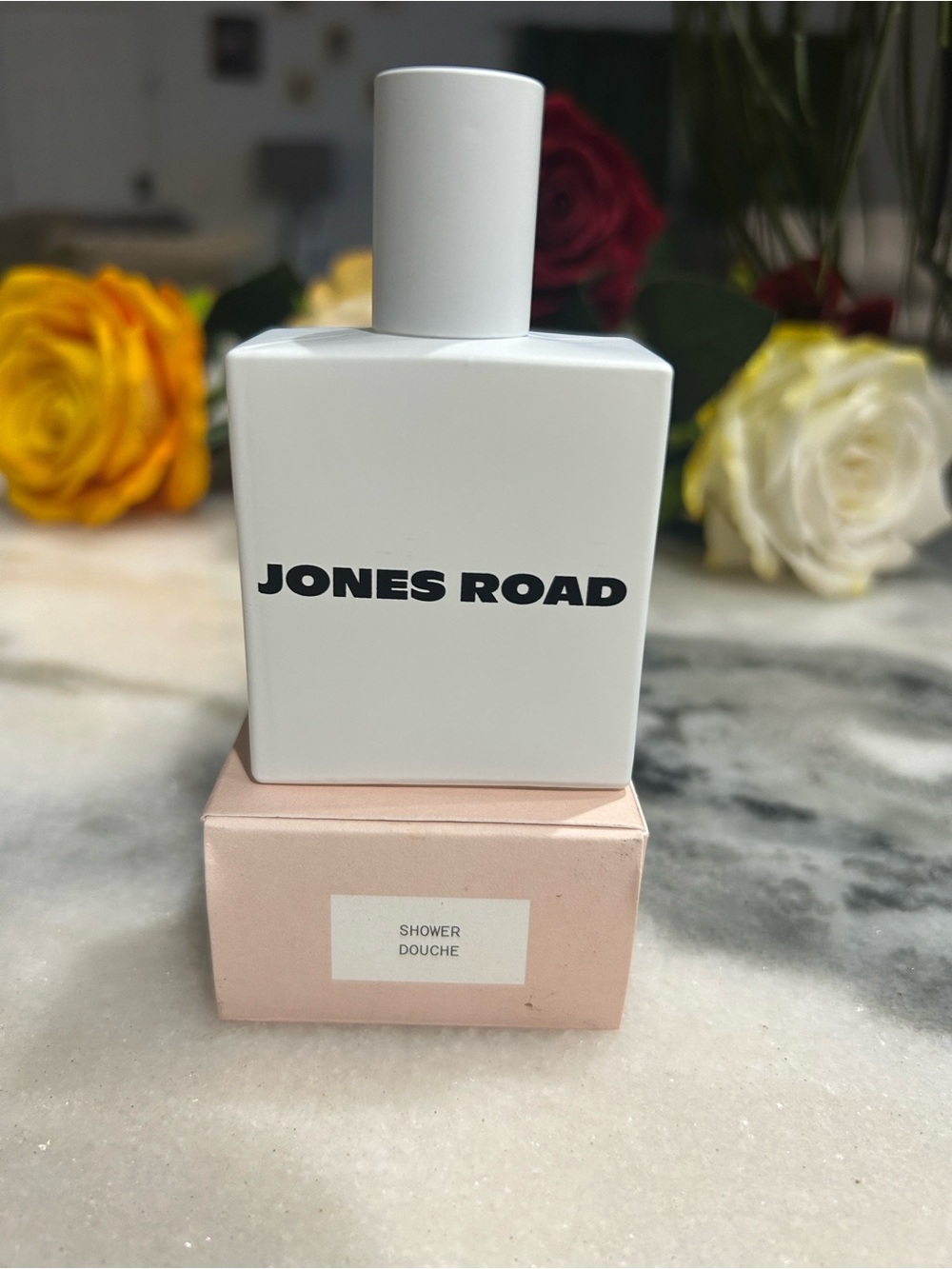 Jones Road shower douche